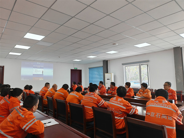 突發(fā)事件應(yīng)對法學(xué)習(xí)2_副本.jpg 突發(fā)事件應(yīng)對法學(xué)習(xí)2_副本.jpg