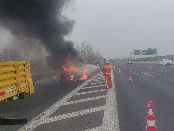 養(yǎng)護救援_副本.jpg 養(yǎng)護救援_副本.jpg